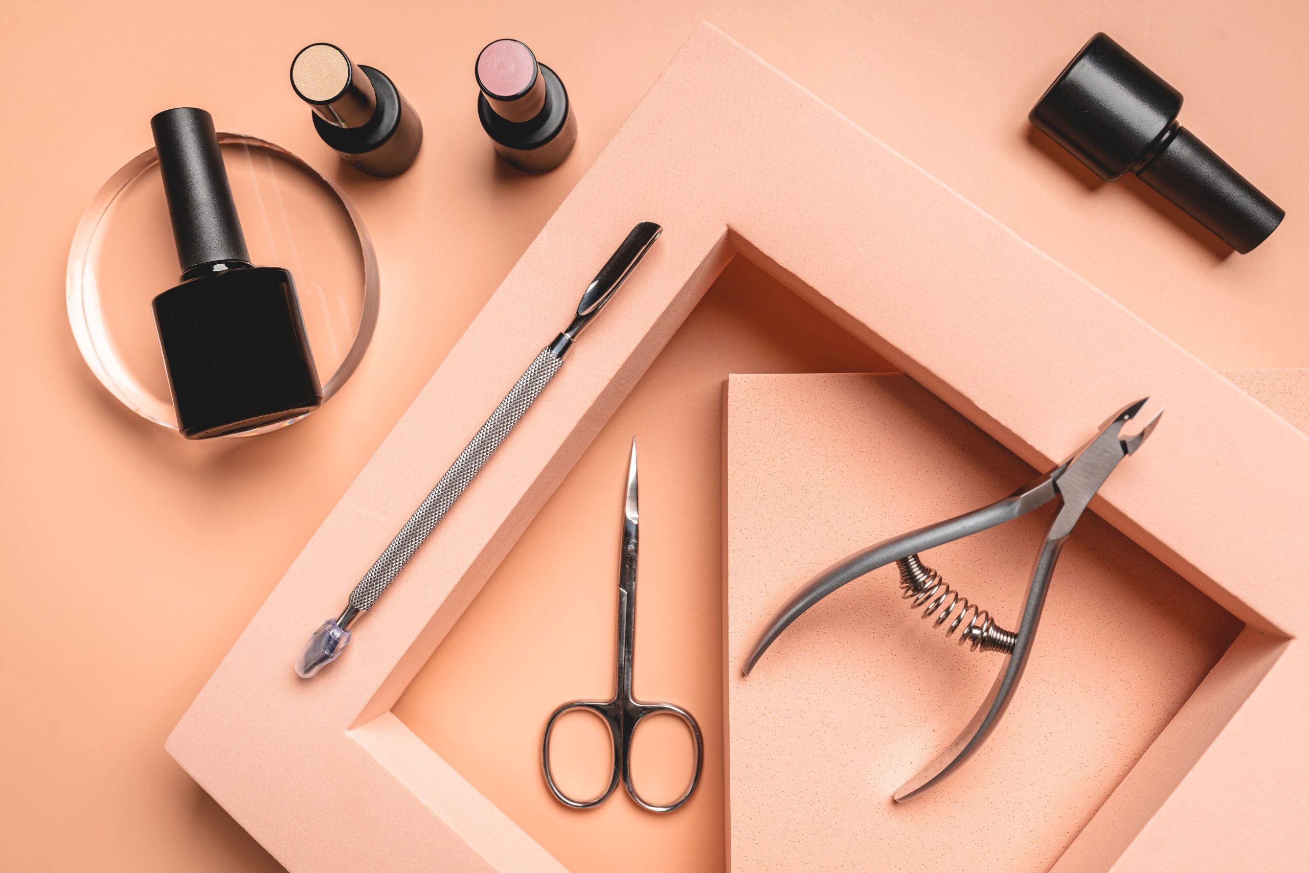 ghidpentrumanichiura