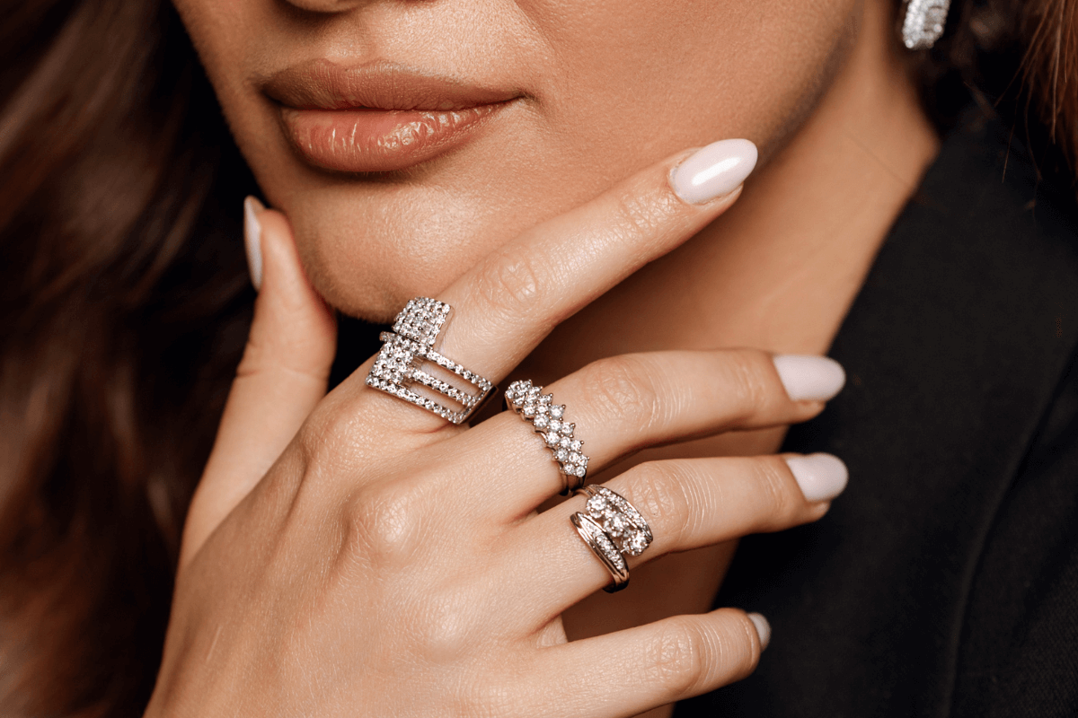 inele cu diamante pentru cadou idei inspirate pentru persoana iubită