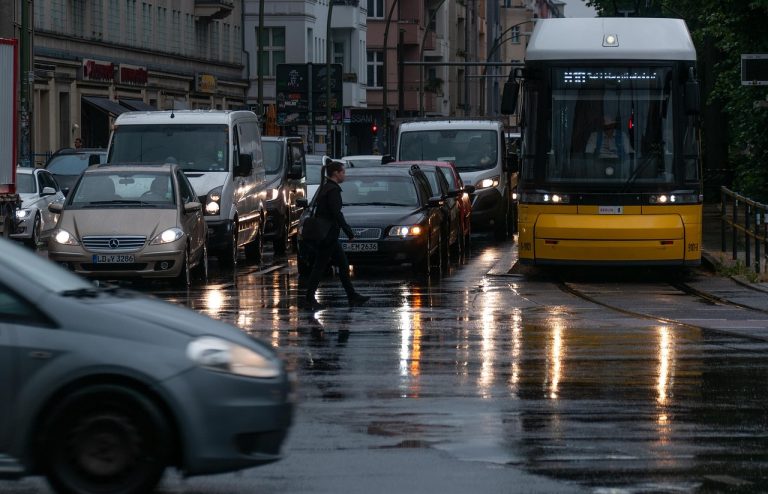 intersection serial sezon 4 cand apare
